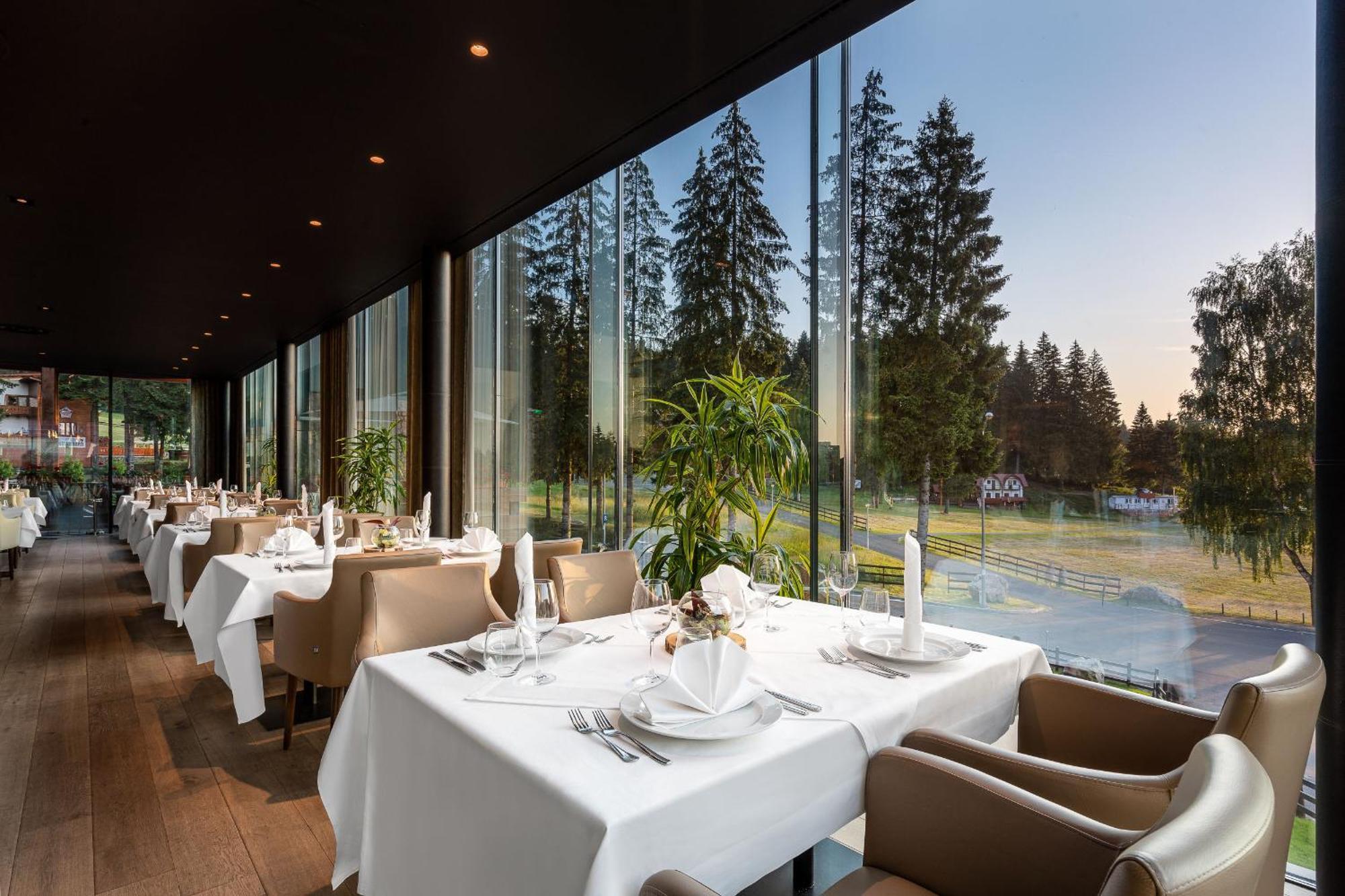 Ana Hotels Sport Poiana Brasov Luaran gambar