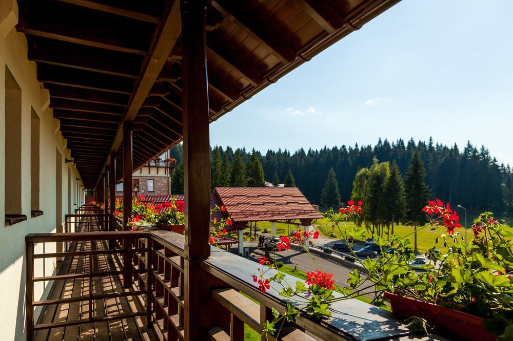 Ana Hotels Sport Poiana Brasov Luaran gambar